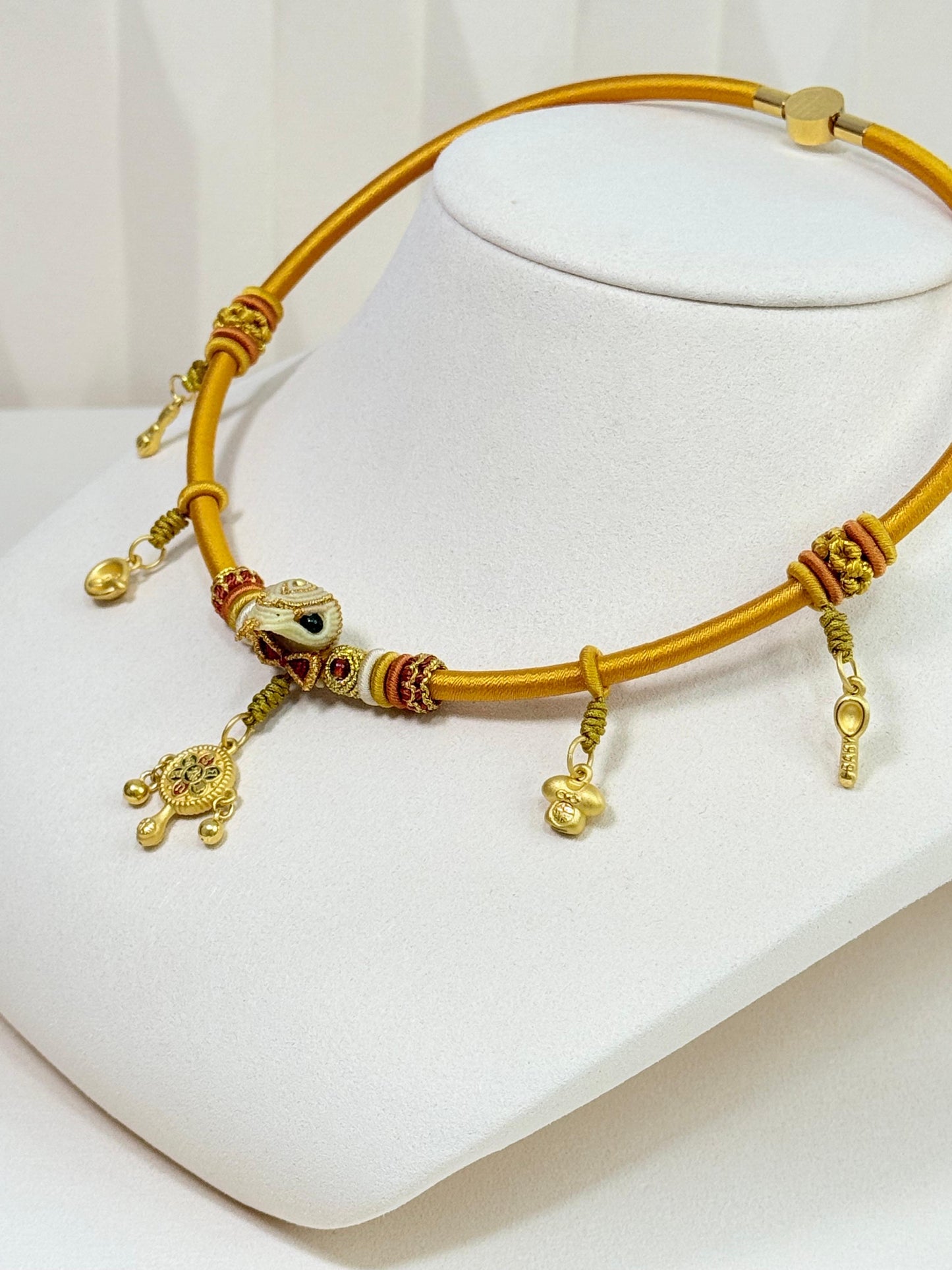 Golden Snakelet