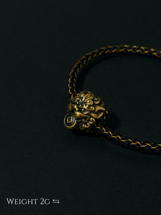 Coin Biting Pixiu Black Gold Charm 咬钱貔貅