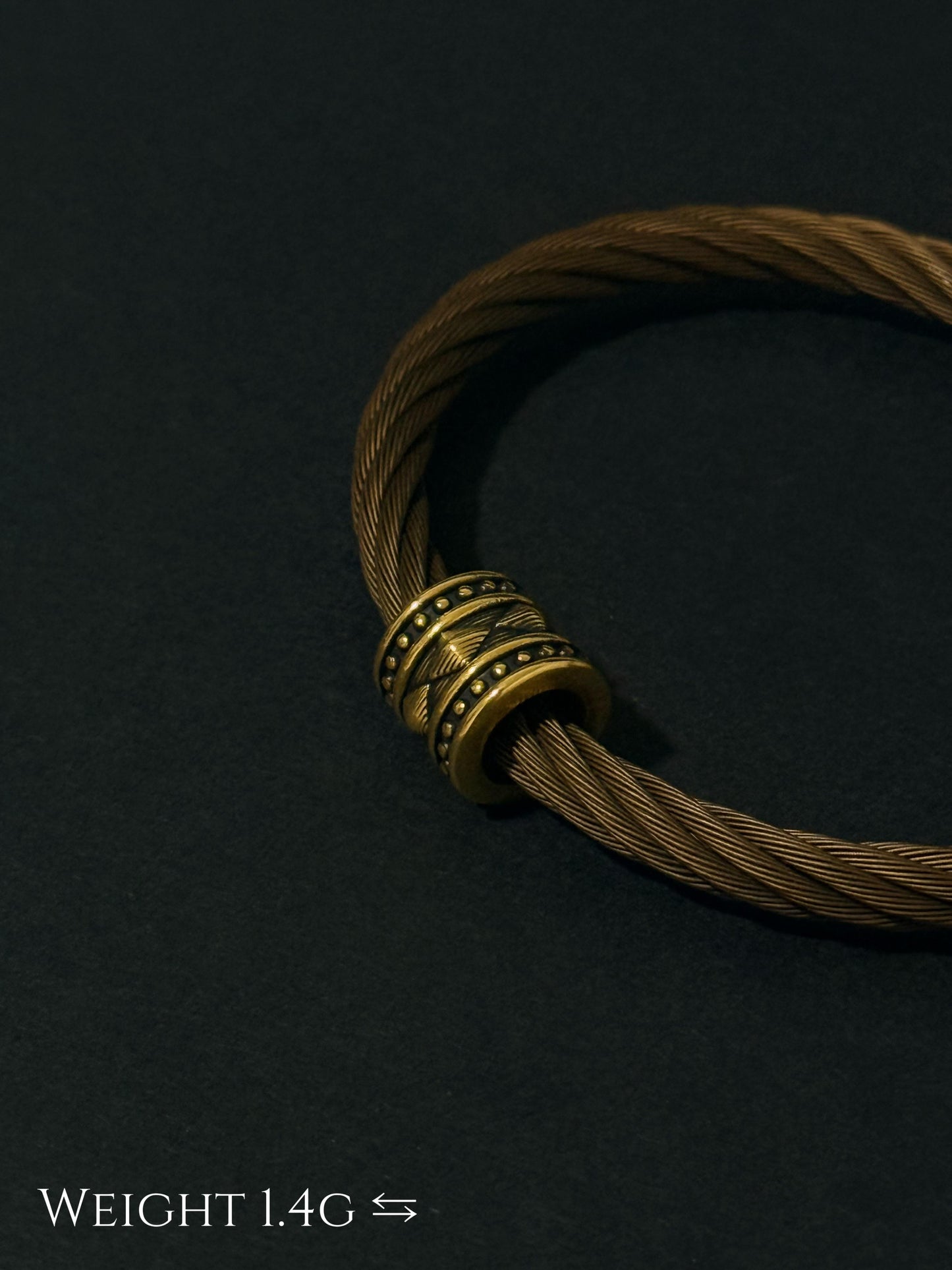 The Maverick Black Gold Charm 率性