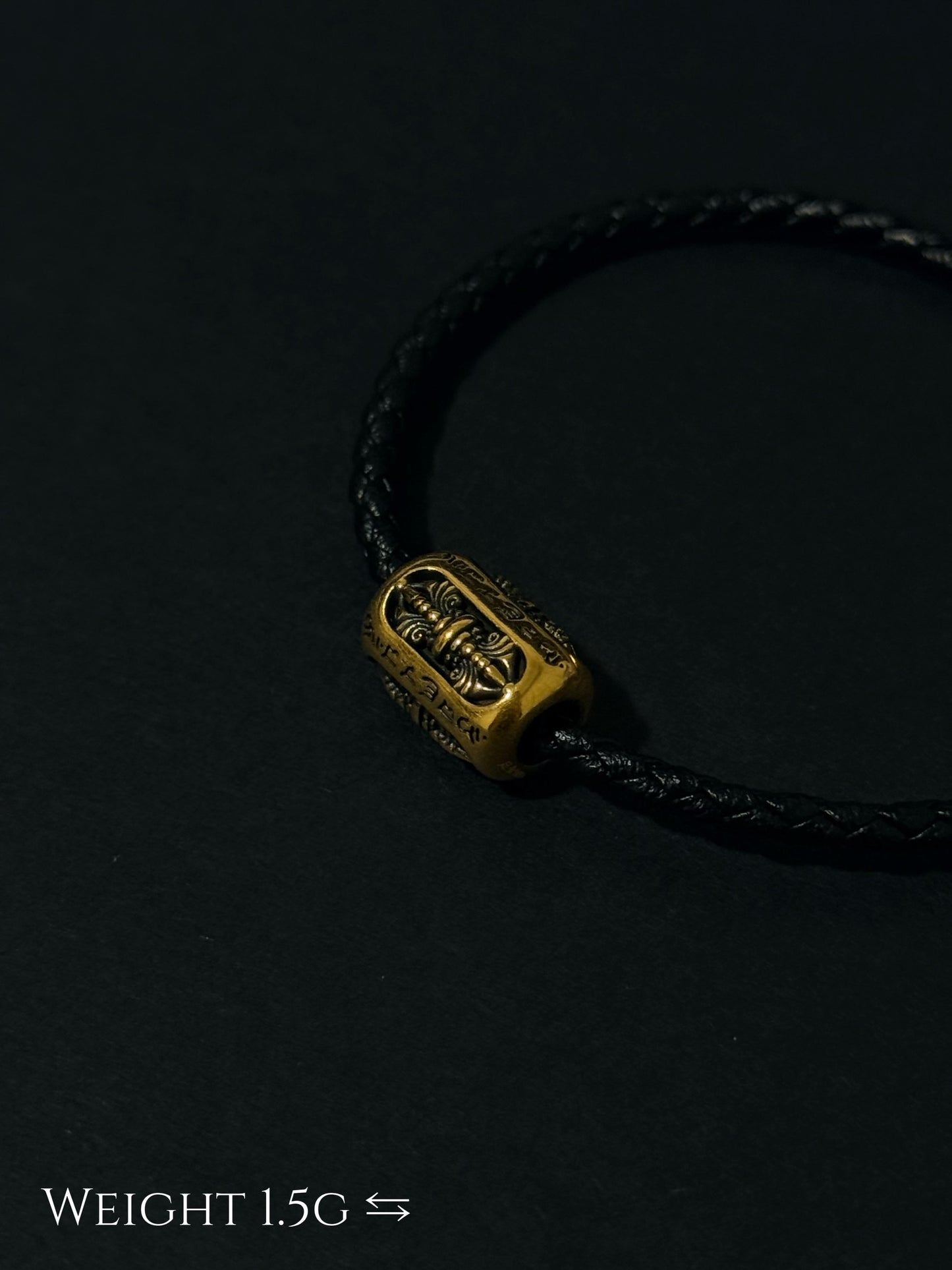 The Vajra Black Gold Charm 金刚杵