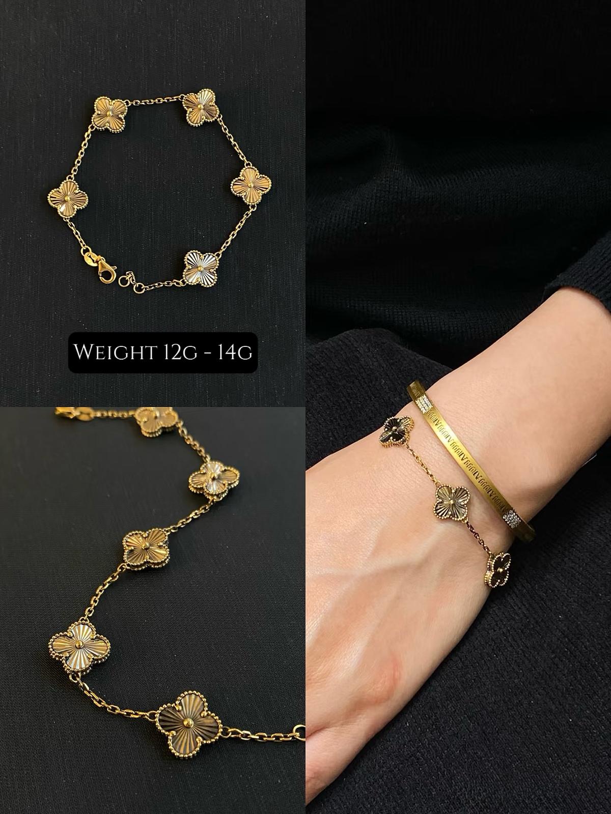 Clover Charm Black Gold Bracelet