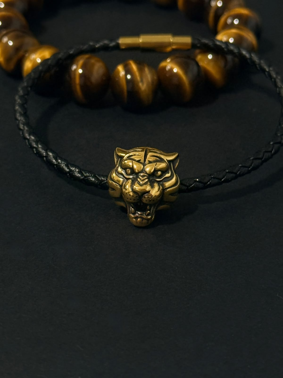 The Alpha Tiger Head Charm 权威虎头